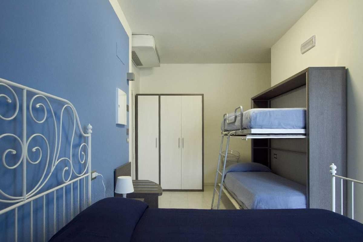 Hotel La Maestra Grottammare Cameră foto